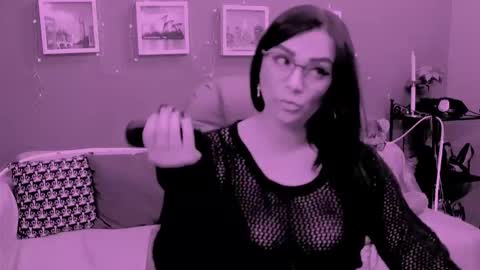 The Queen online show from 03/08/26, 11:19