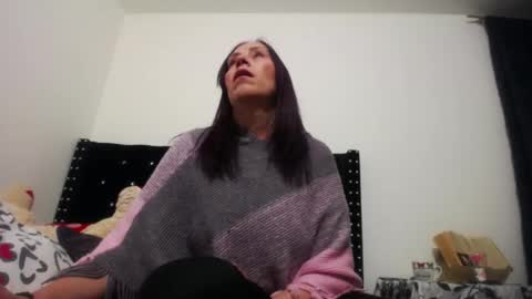    online show from 05/12/26, 03:25