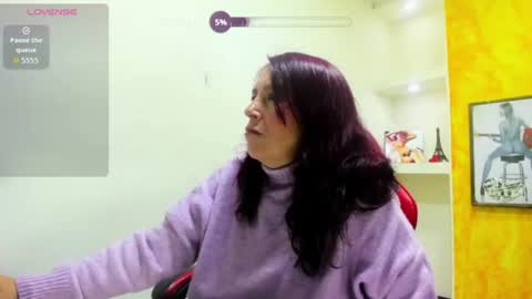 Snapshot of chantalvedette chatting on 07/12/26, 01:46 online show from 07/12/26, 01:46