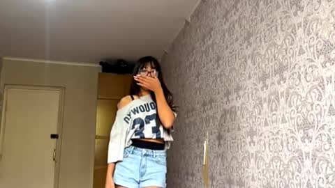 Ayano online show from 10/22/25, 08:58