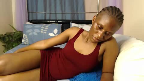 Chantel online show from 12/30/24, 08:04