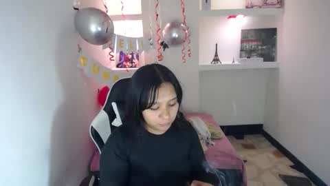 charis 2 online show from 11/12/25, 03:07