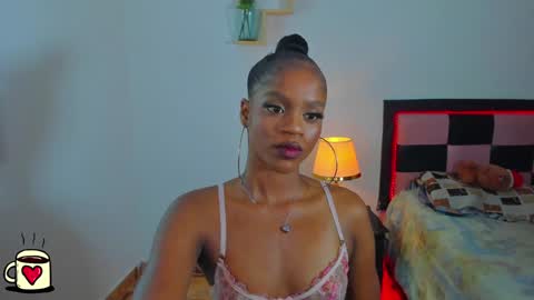 Snapshot of charis_hill chatting on 12/03/24, 08:17 charis_hill online show from 12/03/24, 08:17