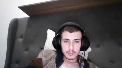 Snapshot of charismaticcharm chatting on 01/15/25, 12:15 charismaticcharm online show from 01/15/25, 12:15