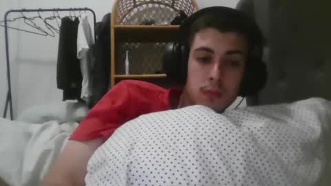 Snapshot of charismaticcharm chatting on 01/25/25, 05:18 charismaticcharm online show from 01/25/25, 05:18