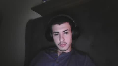 Snapshot of charismaticcharm chatting on 01/31/25, 08:43 charismaticcharm online show from 01/31/25, 08:43