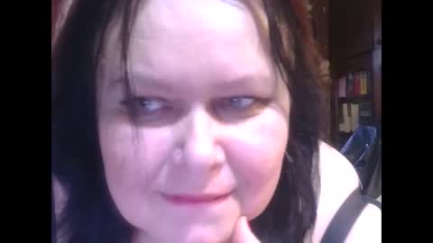 CharleeKendall online show from 12/21/25, 11:50