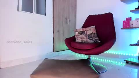 Snapshot of charlene_soles chatting on 06/19/26, 10:02 Charlene online show from 06/19/26, 10:02