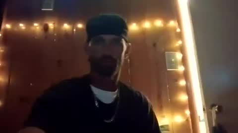 charlesb13 online show from 05/17/26, 12:41