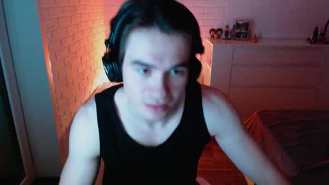 charleshanson69 online show from 11/02/25, 04:31