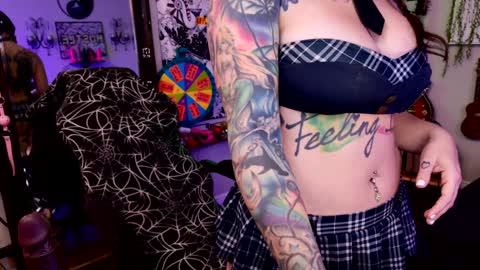 Charlette Webb online show from 01/22/25, 03:31