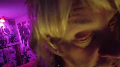 Charli online show from 02/12/25, 01:30