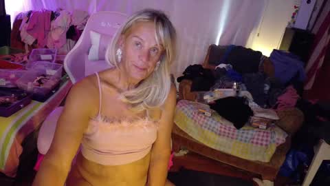 Charli online show from 09/23/25, 11:08