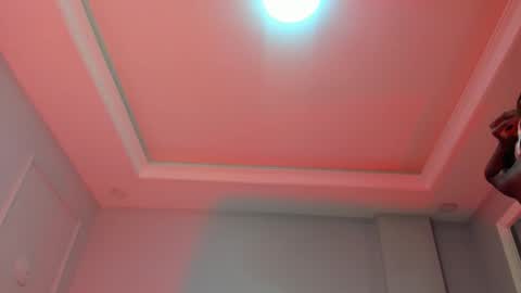    online show from 10/31/25, 11:22