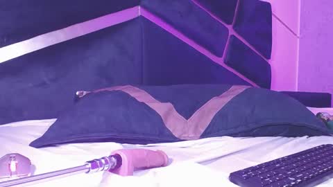 CHARLIE online show from 01/11/25, 11:24