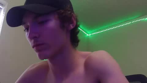 Snapshot of charlied09302 chatting on 10/27/25, 08:02 char sexiness online show from 10/27/25, 08:02