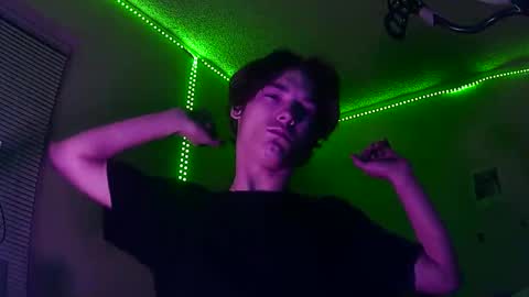 Snapshot of charlied09302 chatting on 10/31/25, 09:43 char sexiness online show from 10/31/25, 09:43