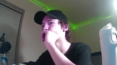 Snapshot of charlied09302 chatting on 11/01/25, 12:34 char sexiness online show from 11/01/25, 12:34