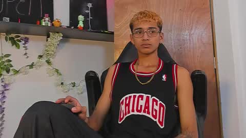 Charles Russo online show from 02/09/25, 08:02