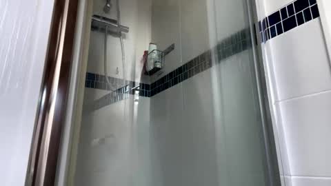 Snapshot of charlieg123 chatting on 09/16/25, 07:09 Gary online show from 09/16/25, 07:09