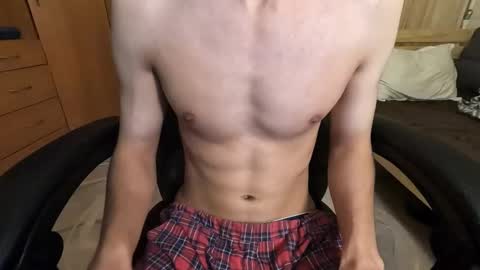 Charlie online show from 11/05/25, 08:42