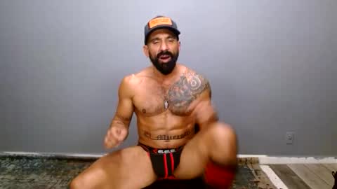 Snapshot of charlieprospect chatting on 12/14/25, 01:22 Charlie Prospect online show from 12/14/25, 01:22