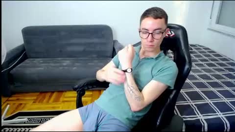carlos reyes online show from 07/02/26, 07:36