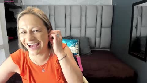 Charlot milf online show from 01/08/26, 11:56