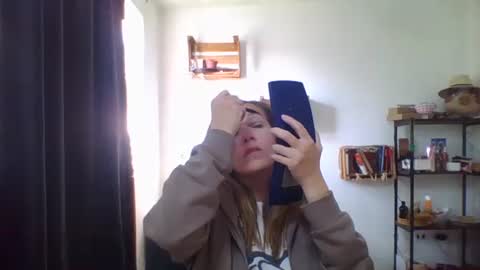 charlott online show from 01/08/26, 07:16