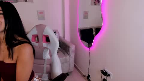    online show from 04/30/26, 04:46