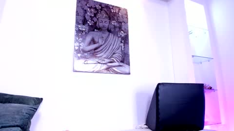 Charlote online show from 03/06/25, 10:58