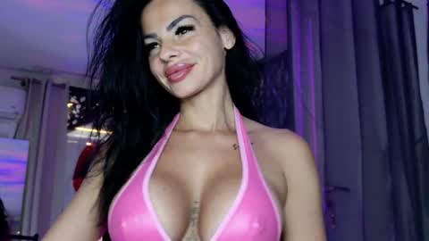 Snapshot of charlott3_1 chatting on 05/28/26, 03:15 CHARLOTTE online show from 05/28/26, 03:15