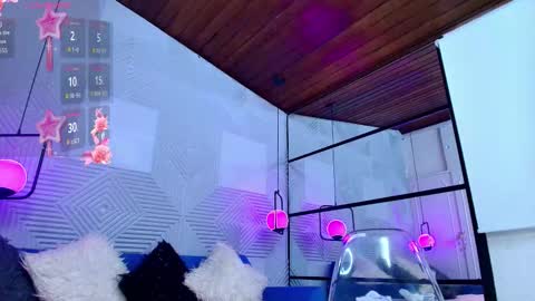 ambar online show from 11/17/25, 11:05