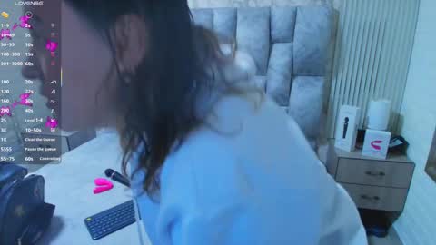 charlotte online show from 10/02/25, 11:06