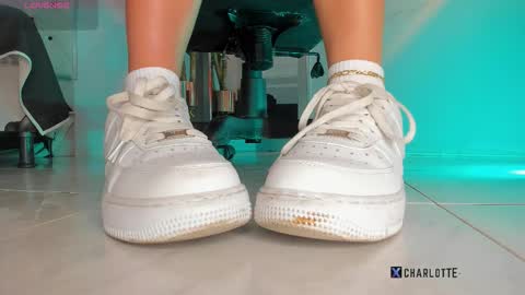 charlotte  grey online show from 02/05/26, 07:18