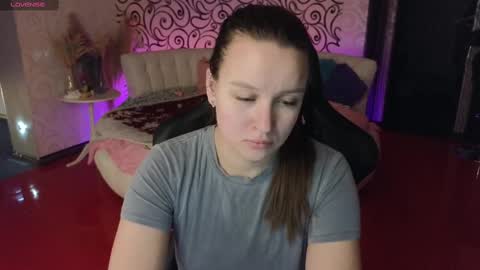 Charlotte online show from 02/19/25, 10:42