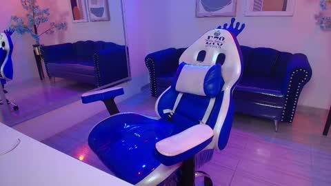 Charlotte online show from 02/22/25, 06:28