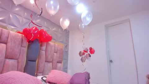 Charlotte Icee online show from 02/16/26, 03:41