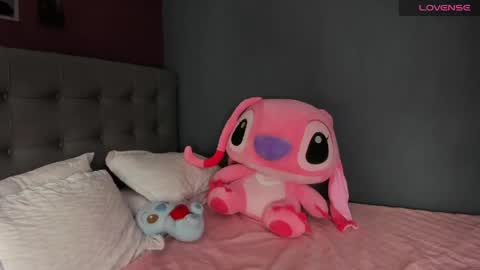 Charlotte james online show from 04/14/26, 12:38