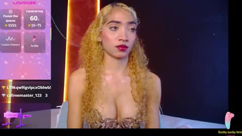 CHARLOTTE online show from 09/20/25, 01:23