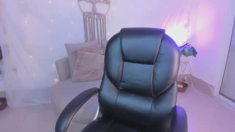 carlot online show from 04/18/26, 03:43