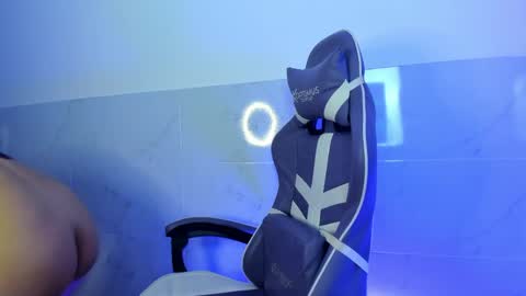 Charlotte online show from 04/15/26, 06:15