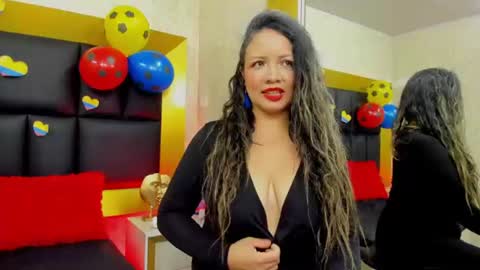 Snapshot of charlotte_monnroe chatting on 06/15/26, 01:24 charlotte_monnroe online show from 06/15/26, 01:24