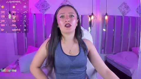 charlotte_walker__ online show from 01/17/25, 11:59