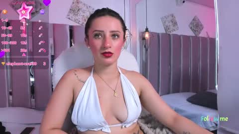charlotte_walker__ online show from 01/29/25, 04:19