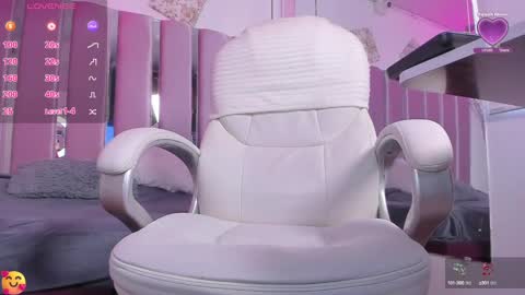 charlotte_walker__ online show from 02/08/25, 02:16