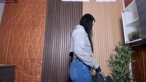 Snapshot of charlotte_whitee1 chatting on 02/06/25, 11:10 Charlotte Everyday From 0700 to 1300 Col Time online show from 02/06/25, 11:10