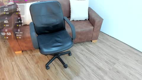 Snapshot of charlotte_whitee1 chatting on 02/26/25, 11:09 Charlotte Everyday From 0700 to 1300 Col Time online show from 02/26/25, 11:09