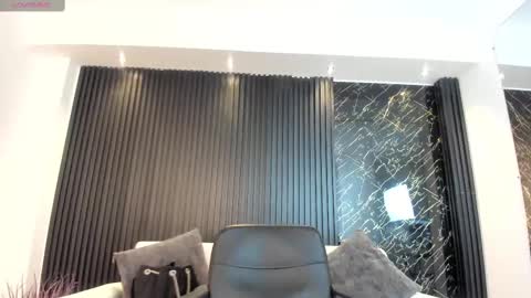 Snapshot of charlotte_whitee1 chatting on 03/12/25, 11:20 Charlotte Everyday From 0700 to 1300 Col Time online show from 03/12/25, 11:20