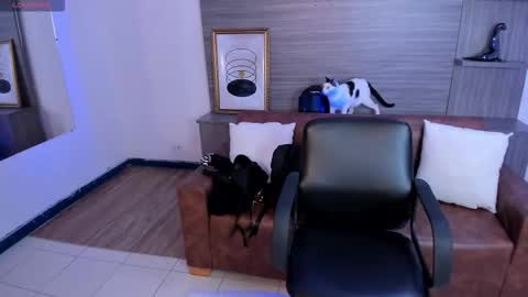 Snapshot of charlotte_whitee1 chatting on 09/12/25, 11:21 Charlotte Everyday From 0700 to 1300 Col Time online show from 09/12/25, 11:21